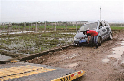 铜梁抚顺道路救援